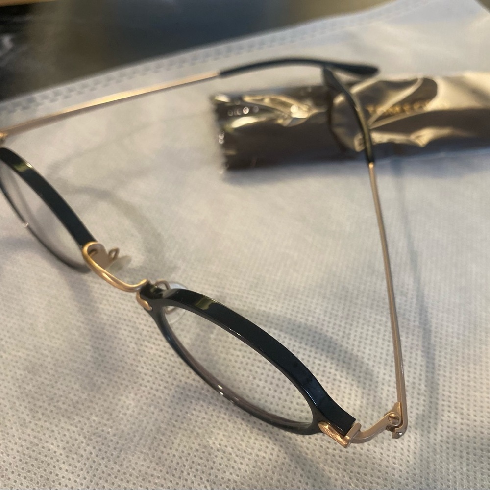 Tom Ford Shiny Black Frames